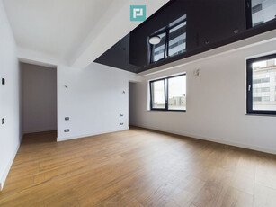 Penthouse Elegant de 4 Camere cu Terasă Panoramică