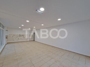 Spatiu comercial 57 mp cu loc de parcare Doamna Stanca