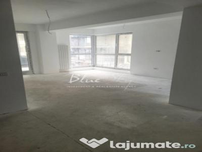 Zona Mamaia Nord ,apartament cu 2 camere,50ml de promenada