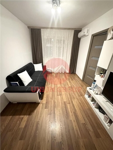 Apartament 2 camere renovat complet zona Salvare