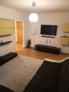 Apartament 3 camere de vanzare LUJERULUI - Bucuresti