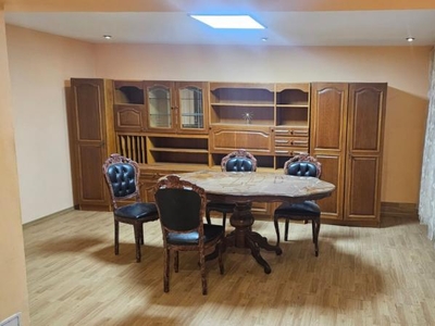 Apartament de vanzare 3 camere central etj.1 Alexandru cel Bun