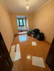 Apartament 4 camere 1/8