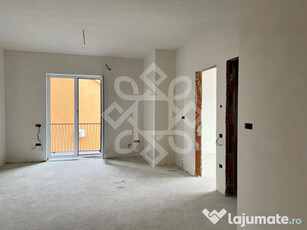 Apartament cu 2 camere in bloc nou, Sanmartin