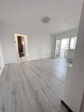 Apartament cu 3 camere, cartier Dambul Rotund, zona autogara BETA