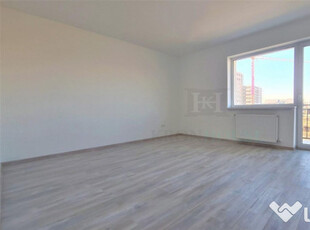 Apartament generos cu 3 camere, in bloc nou, zona Coresi.