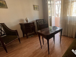 Apartament spațios cu 4 camere, zona Favorit – aproape de