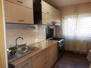 Inchiriere apartament 3 camere Berceni Soseaua Giurgiului (Cimitirul Evreiesc)