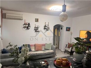 Vanzare apartament 4 camere Vatra Luminoasa