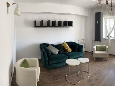 AP. 3 CAMERE| METROU 10 MIN| PET-FRIENDLY| BUCATARIE INCHISA| RENOVAT