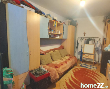 Apartament la casa