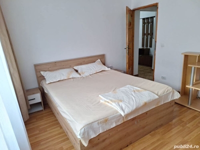 Inchiriez apartament decomandat spatios, 60 mp, 2 camere, langa Shopping City Timisoara