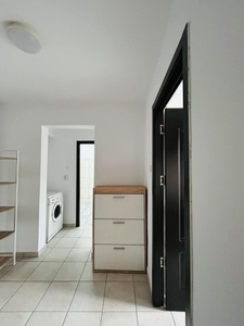 Apartament 2 camere de inchiriat, zona Bucovina. Pret 300