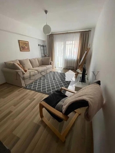 Apartament 2 camere decomandate, etaj 1, Zorilor, zona Piata Zorilor de inchiriat