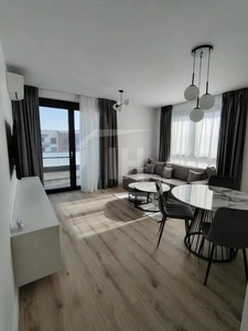 Apartament 2 camere, parcare, AC, zona Iulius Mall