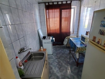 Apartament 3 camere Aleea Terasei, vanzare apartament 3 camere decomandat