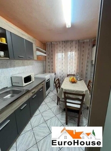 Apartament 3 camere de vanzare in Alba Iulia