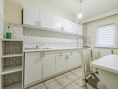 Apartament 3 camere in Deva, zona Liliacului, 65 mp, etaj 2.