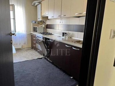 Apartament 4 camere in zona ZORILOR