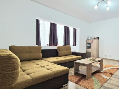 Apartament Arad 2 camere renovat total et.1 Micalaca Orizont pret 73500 euro negociabil