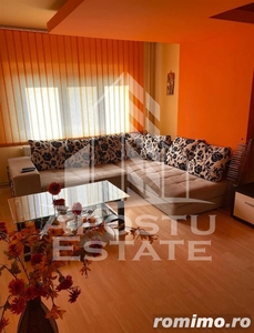 Apartament cu 2 camere semidecomandatin zona 300 Micalaca