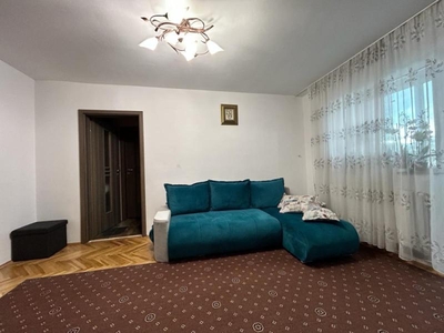 Apartament de vanzare 3 camere, Manastur, zona Bucium,Cluj-Napoca