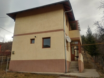 Casa Comarnic DN1 la iesirea spre Sinaia DN1 iesire Sinaia