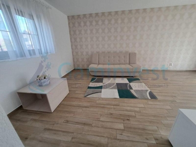 Apartament de tip D cu 3 camere de inchiriat, zona Piata Creanga, Oradea, Bihor