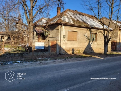 Casa cu doua camera, in localitatea Lipova, judetul Arad