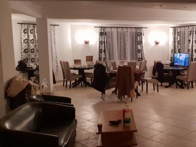 Casa de vanzare , 7 camere , Poiana Galzii , Pret 220.000 Euro