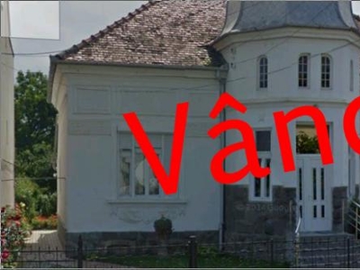Casa De Vanzare - 85000 eur - Central, Alba Iulia