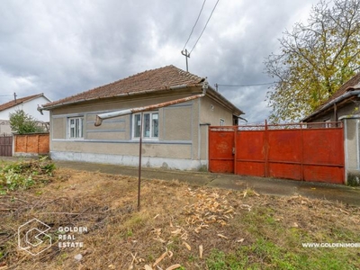 Casa in Macea, suprafata teren 1073 mp