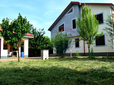 Casavila 5 camere vanzare in Vrancea, Focsani, Periferie