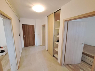 De vanzare Apartament 2 camere, zona Iulius Mall. Pret vanzare: 200000 Euro cu Tva inclus.