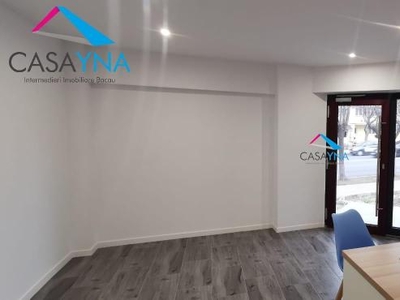 Spatiu comercial 37 mp, renovat, zona Ura de vanzare