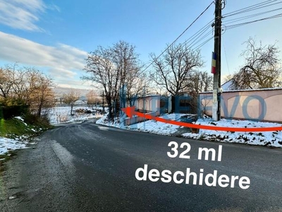 Teren intravilan de vanzare 2.826 mp, deschidere 32m, Blagesti