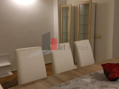 Apartament 4 camere Universitate, Piata Rosetti