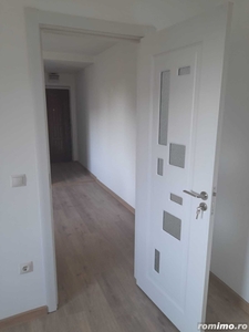 Apartament de vanzare Micro1 ,recent renovat .