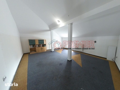 Apartament 5 camere la Vilă-Moara De Vânt!