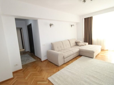 Inchiriere apartament 3 camere Mosilor