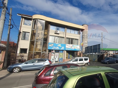 Spatiu comercial 840 mp vanzare in Centru comercial, Dolj, Craiova, Brestei