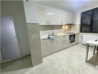 Vanzare Apartament 3 Camere Semidecomandat BerceniAleea Tebea