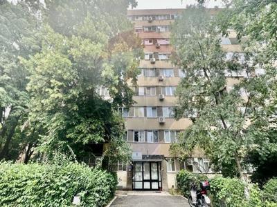 Apartament 3 camere vanzare in bloc de apartamente Bucuresti, Drumul Taberei