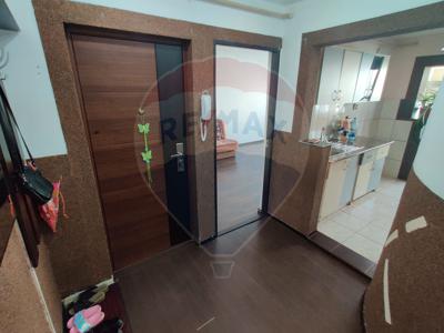 Apartament 3 camere vanzare in bloc de apartamente Maramures, Baia Mare, Sud-Est