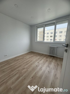 1 Minut Metrou Romancierilor Apartament 4 camere Renovat Lux