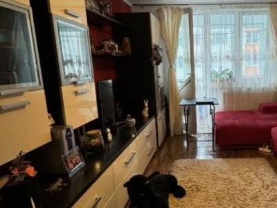 Ap 3 cam, str. Mihai Viteazul, la I-uri. Pret 66.000 Eur