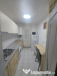 Apartament 2 cam. 50mp, renovat,CT, Podu Ros