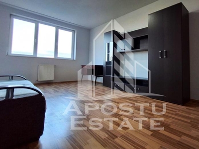 Apartament 2 camere ,decomandat, etaj 2