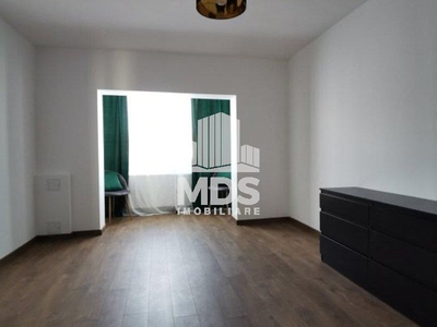 Apartament 3 camere, decomndat, zona Soarelui