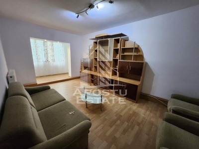 Apartament 4 camere, 2 bai, garaj, Lipovei